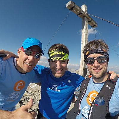 Gipfelstürmer-Trio auf dem Hohen Licht (2.651 m).