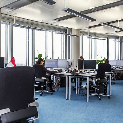 Februar 2015: Unsere neuen Büroräume im 24. Stockwerk des Nürnberger Business Towers.
