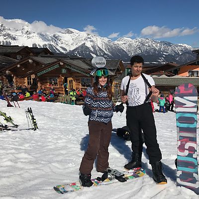 März 2017: Snowboardkurs für Valentina und Joé mit Roos. Blue Tomato "Winter Work and Fun" 2017 in Schladming.
